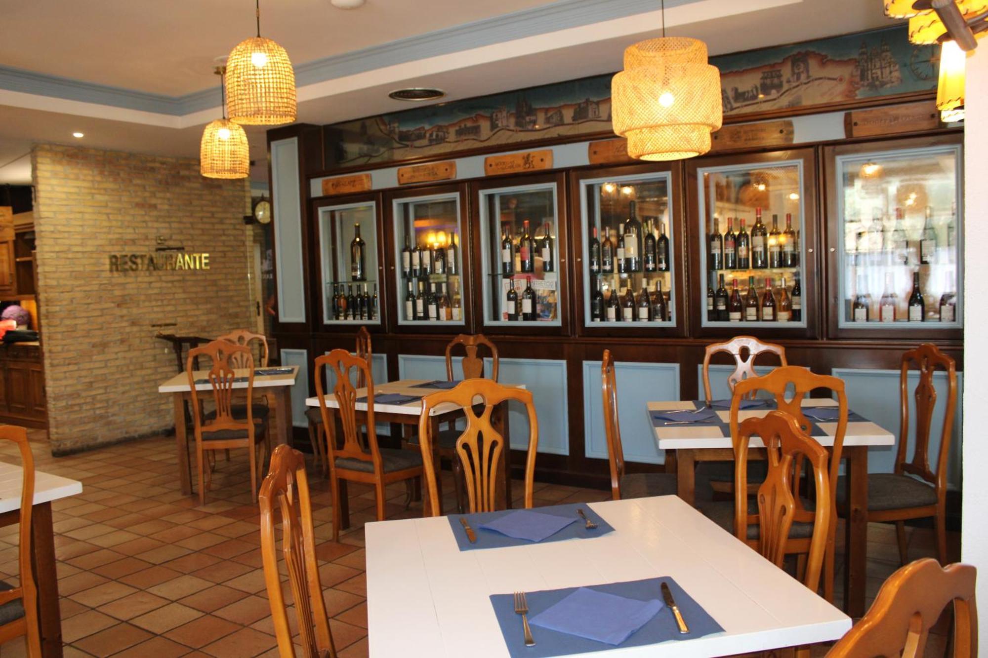 哈克威酒店 Puente la Reina 外观 照片