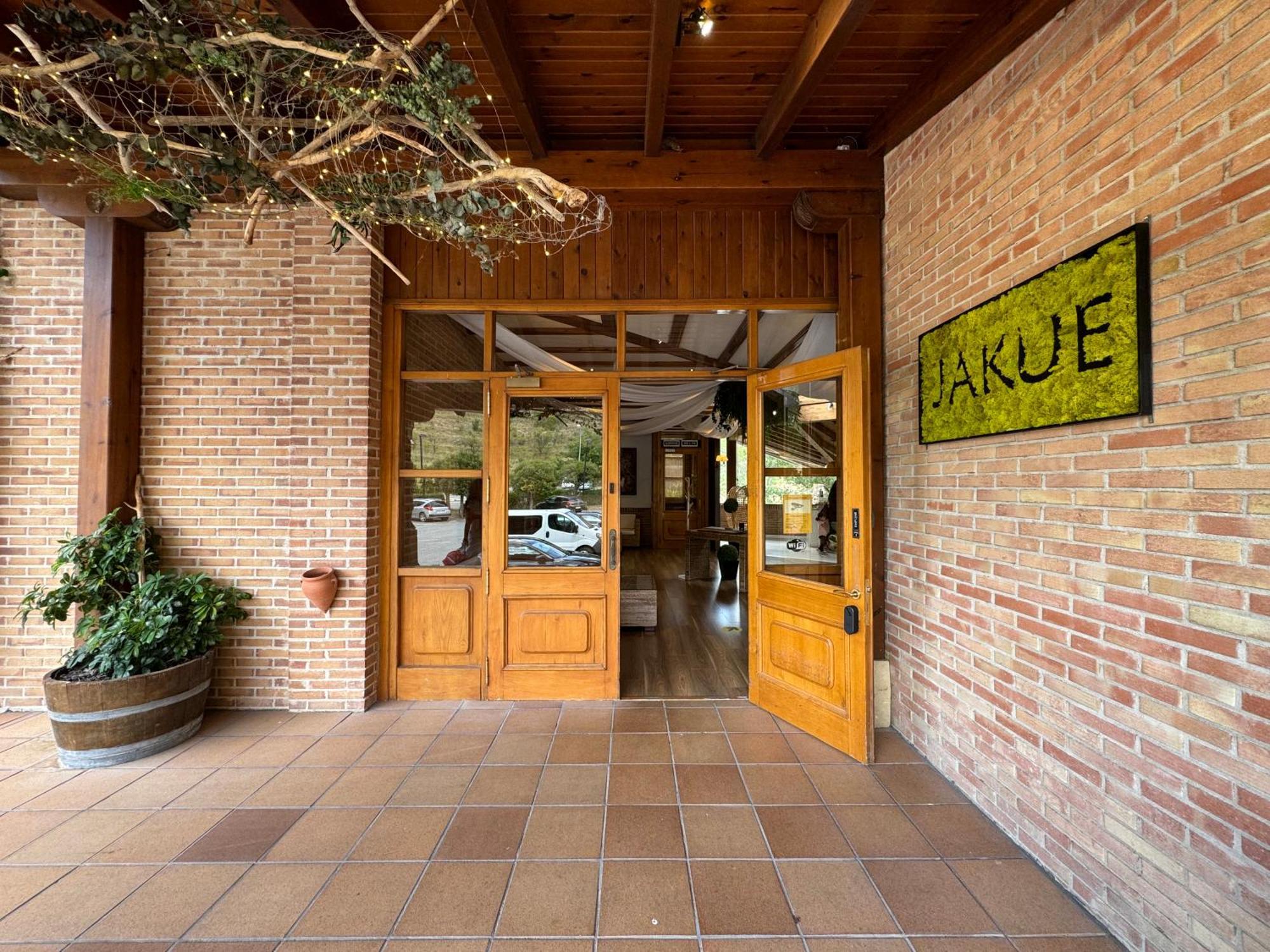 哈克威酒店 Puente la Reina 外观 照片